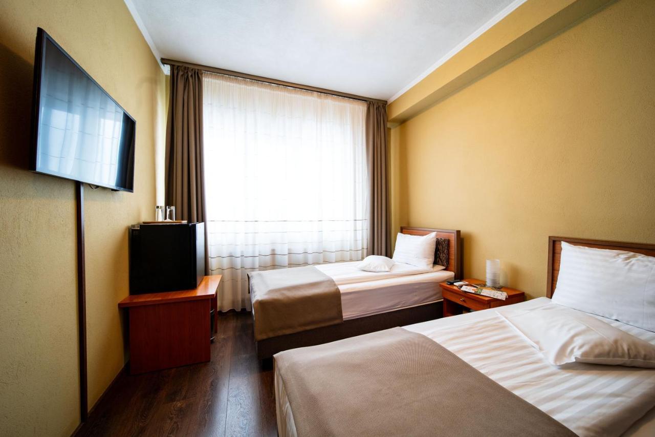 Areo Hotel & Restaurant Bradesti Dış mekan fotoğraf