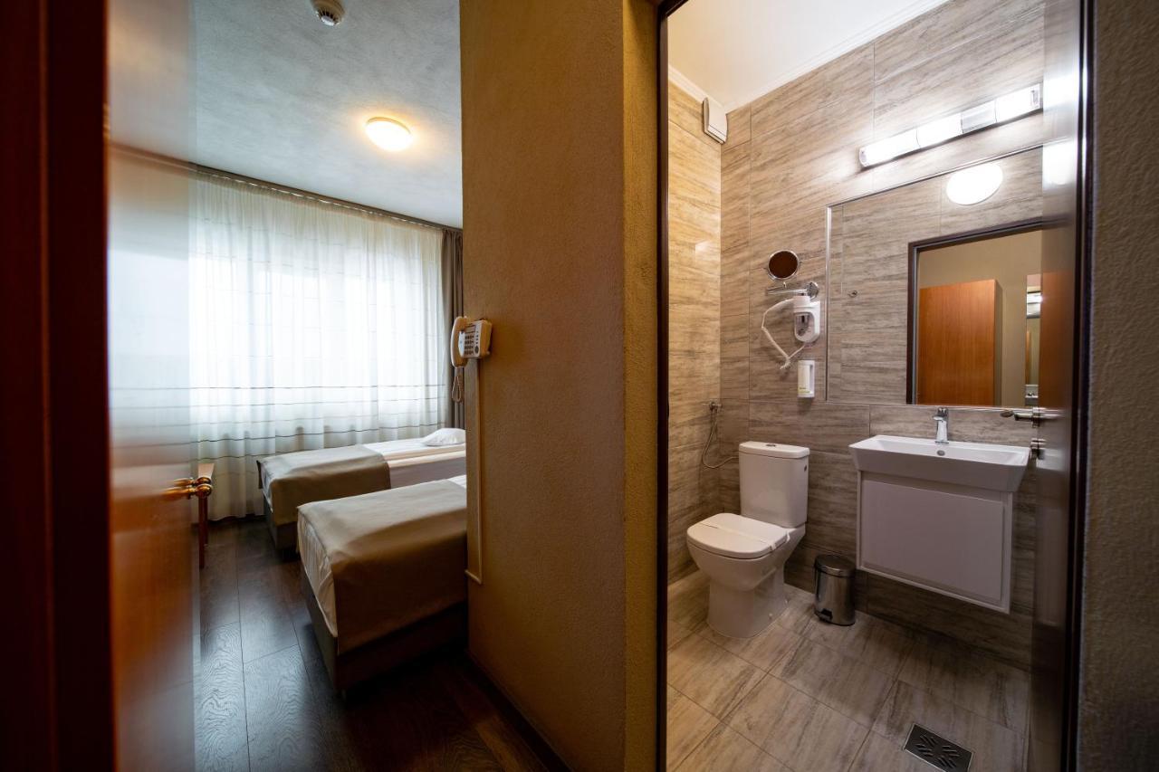 Areo Hotel & Restaurant Bradesti Dış mekan fotoğraf