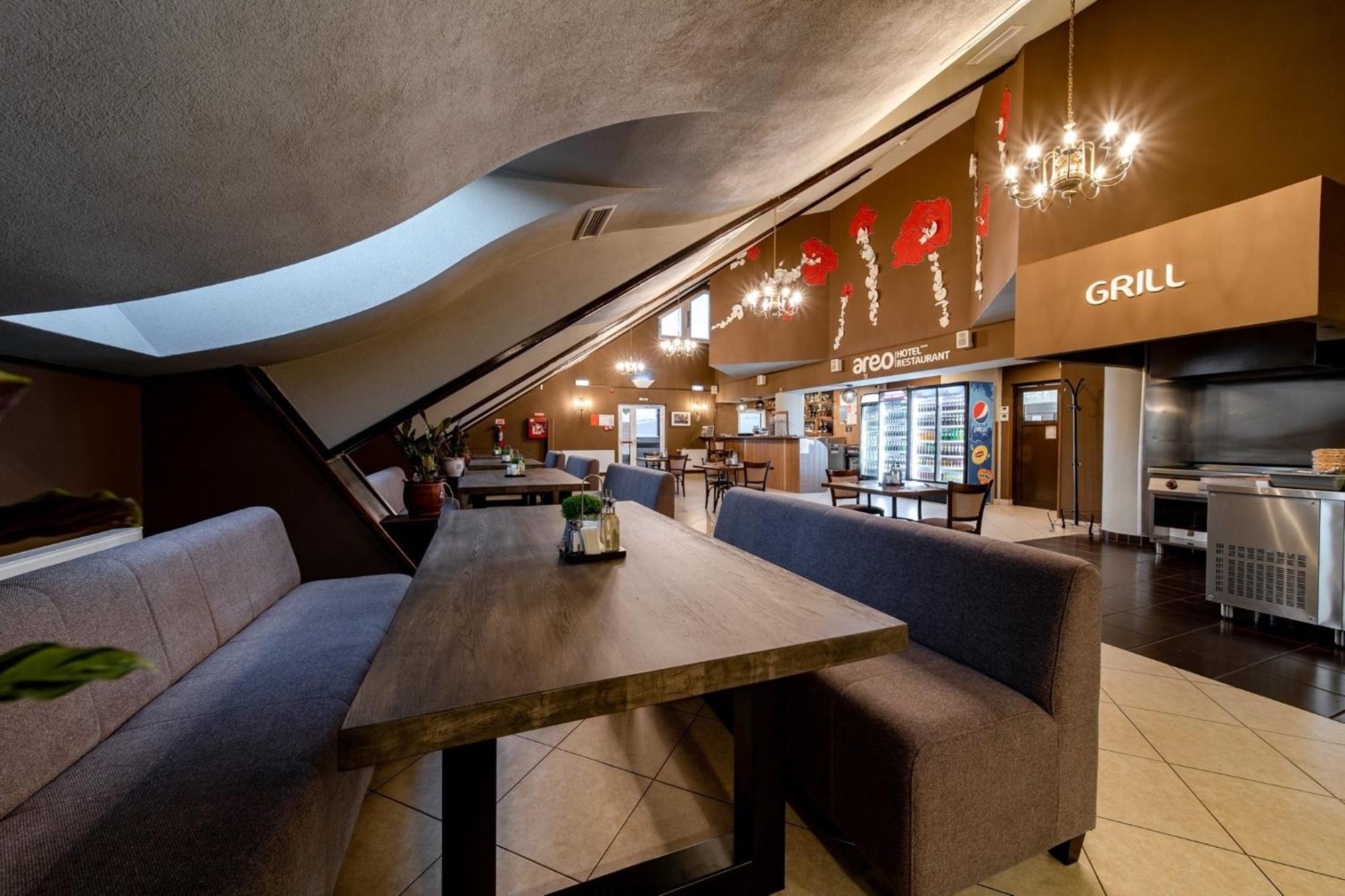 Areo Hotel & Restaurant Bradesti Dış mekan fotoğraf